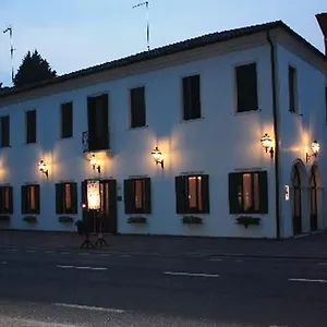 Fini 2*, Dolo Italia